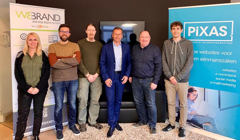 IT1 & PIXAS – WEBRAND team IT1 & PIXAS - WEBRAND team